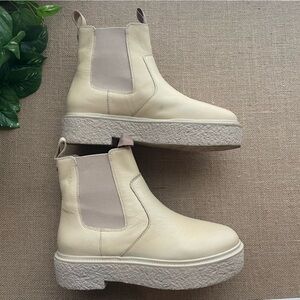 Free People Carmel Chelsea Platform Boot Womens 8.5M (EU39) Vintage Vanilla